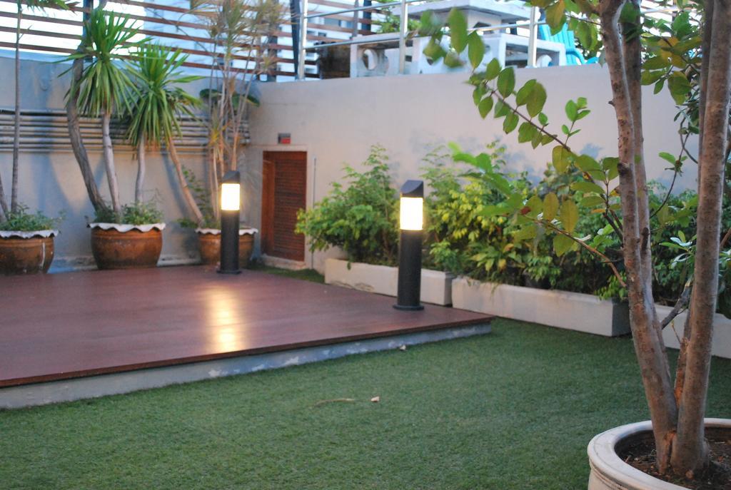 Witchuwan Apartel Bangkok Exterior photo